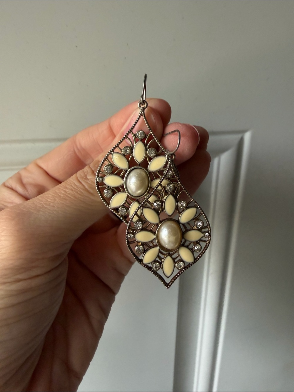 Silver White Pearl Floral Sparkly Dangle Earrings